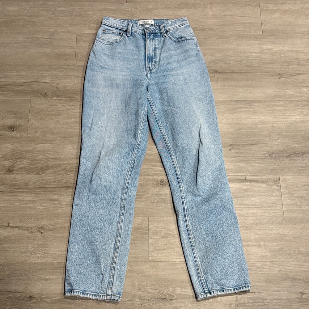 Abercrombie & Fitch Curve Love Straight Jeans